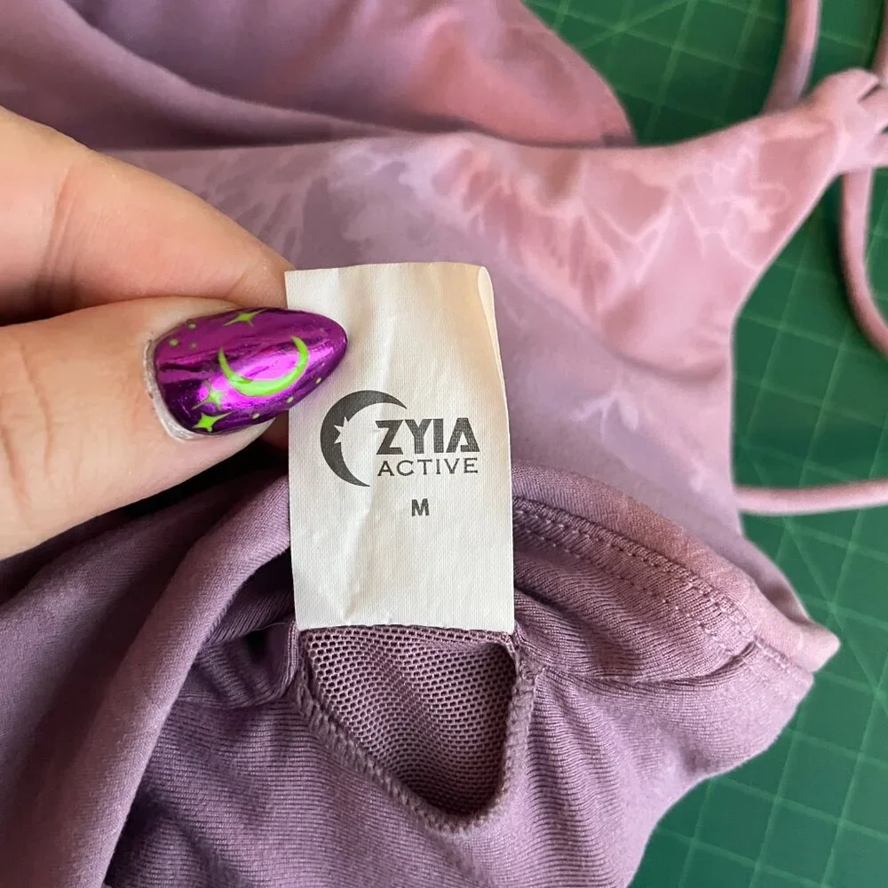 Zyia Active Women M Lilac Lavender Purple Floral Double Strap Sports Bra Padded